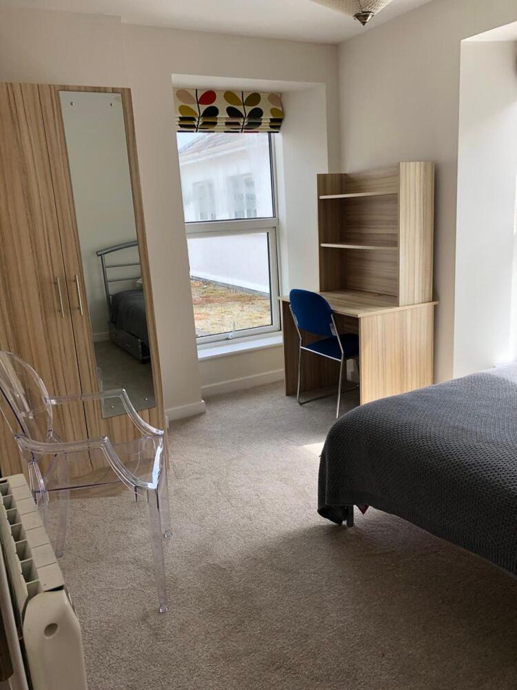 Armyn House Apartments, Your Coastal Escape In Фалмът Екстериор снимка